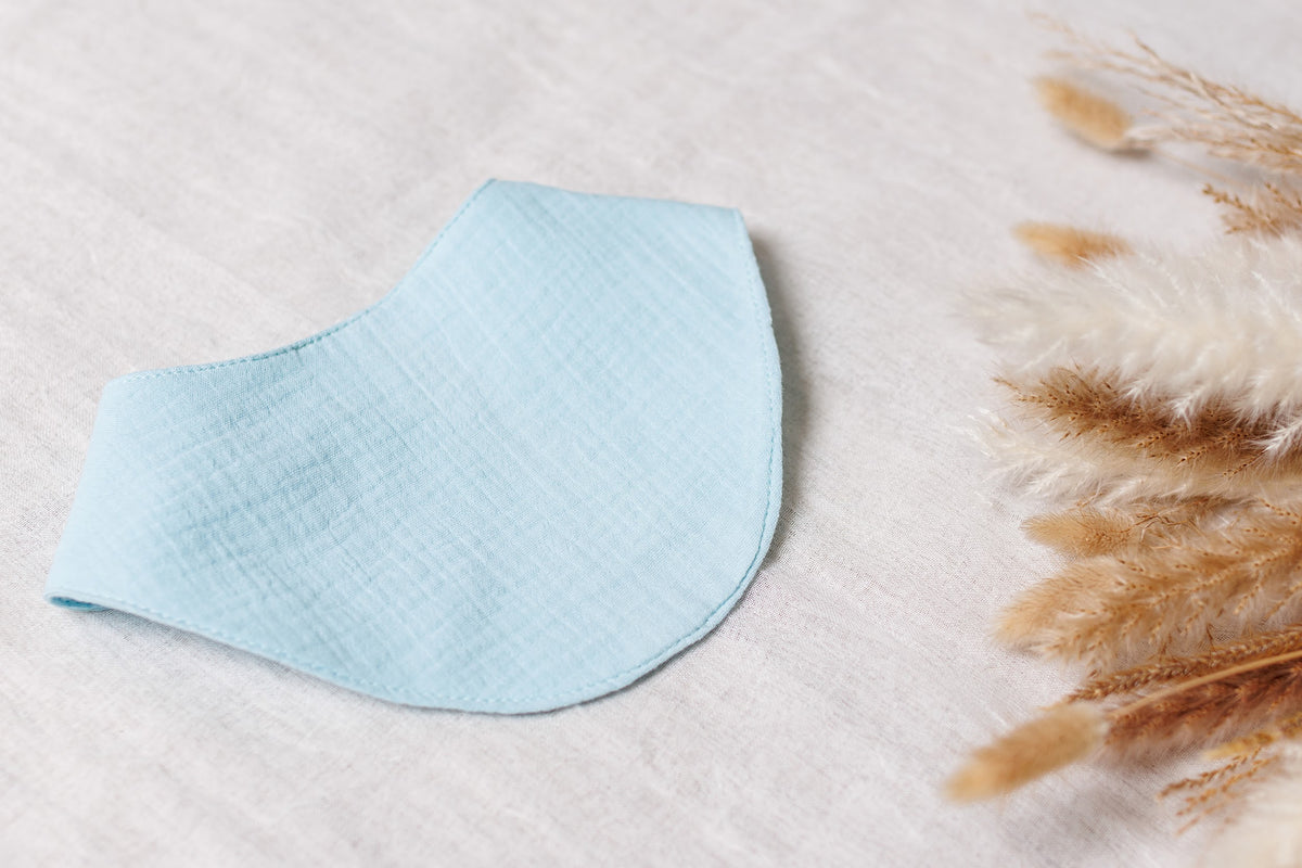 Muslin Baby Bibs "Blue Meadow" – 1 pc or 3-Pack