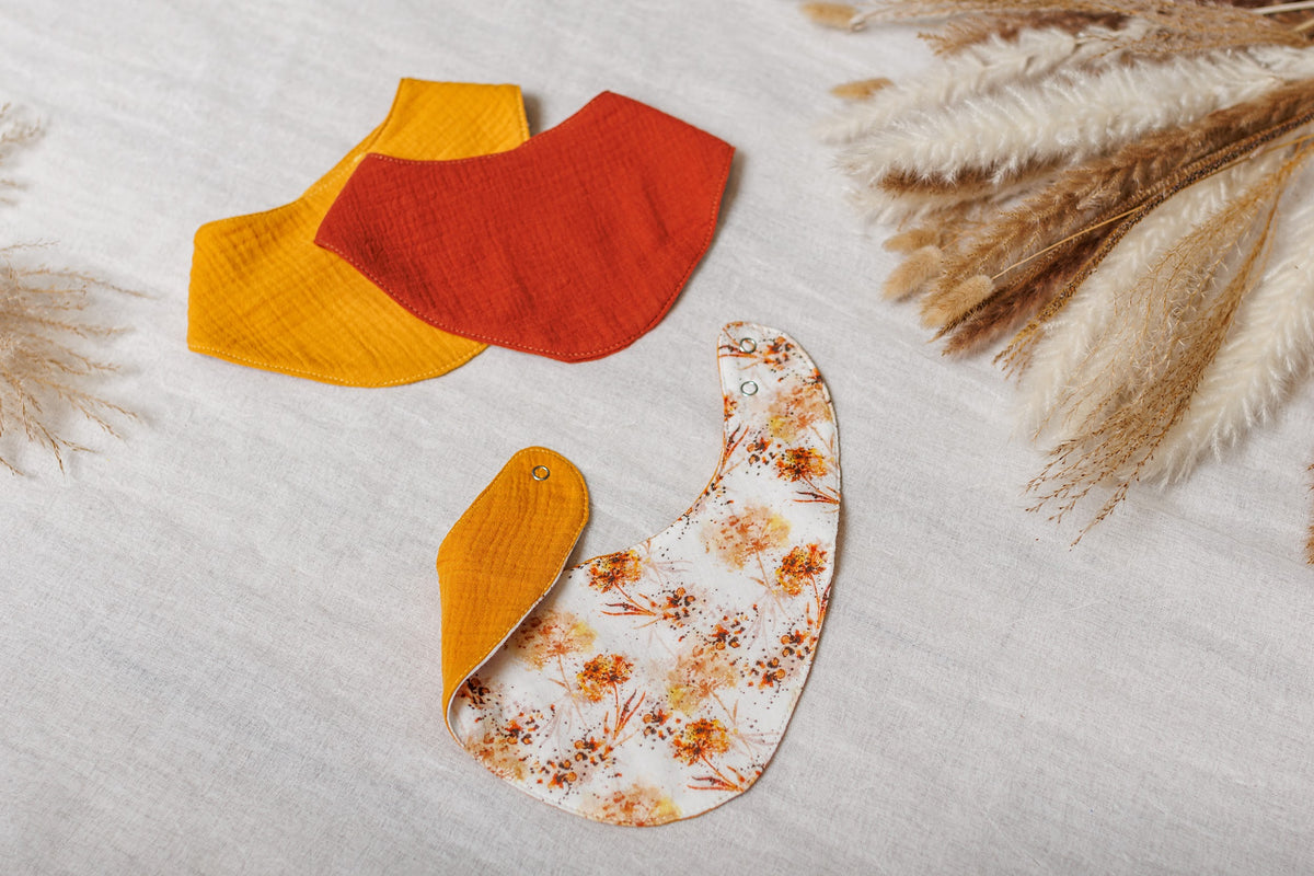 Muslin Baby Bibs "Golden Meadow" – 1 pc or 3-Pack