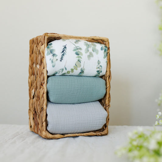 Waterproof changing mat "Eucalyptus" – 1 pc or 3-Pack