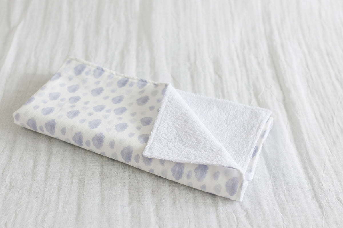 Waterproof changing mat "Purple Clouds" – 1 pc or 3-Pack